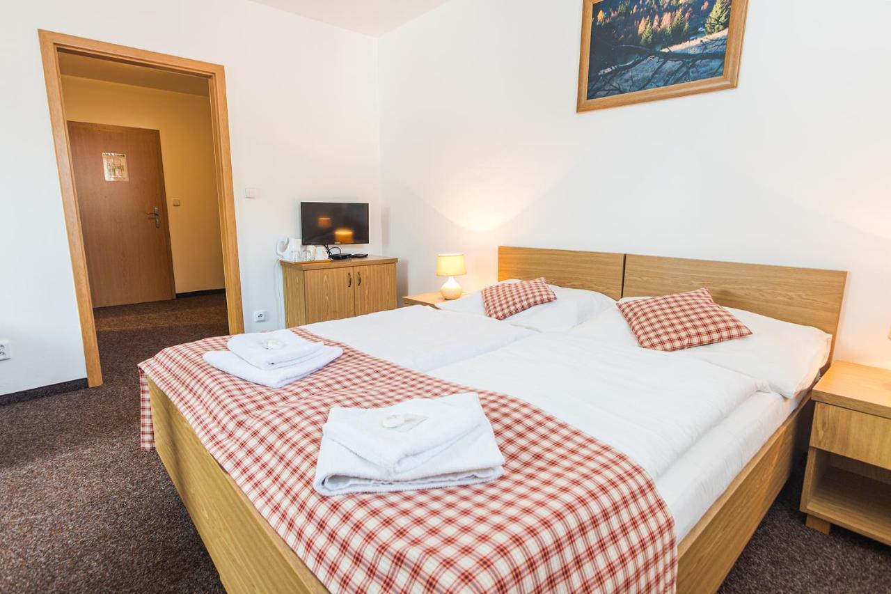 Hotel Seifert Nové Hamry Esterno foto
