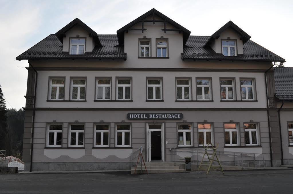 Hotel Seifert Nové Hamry Esterno foto